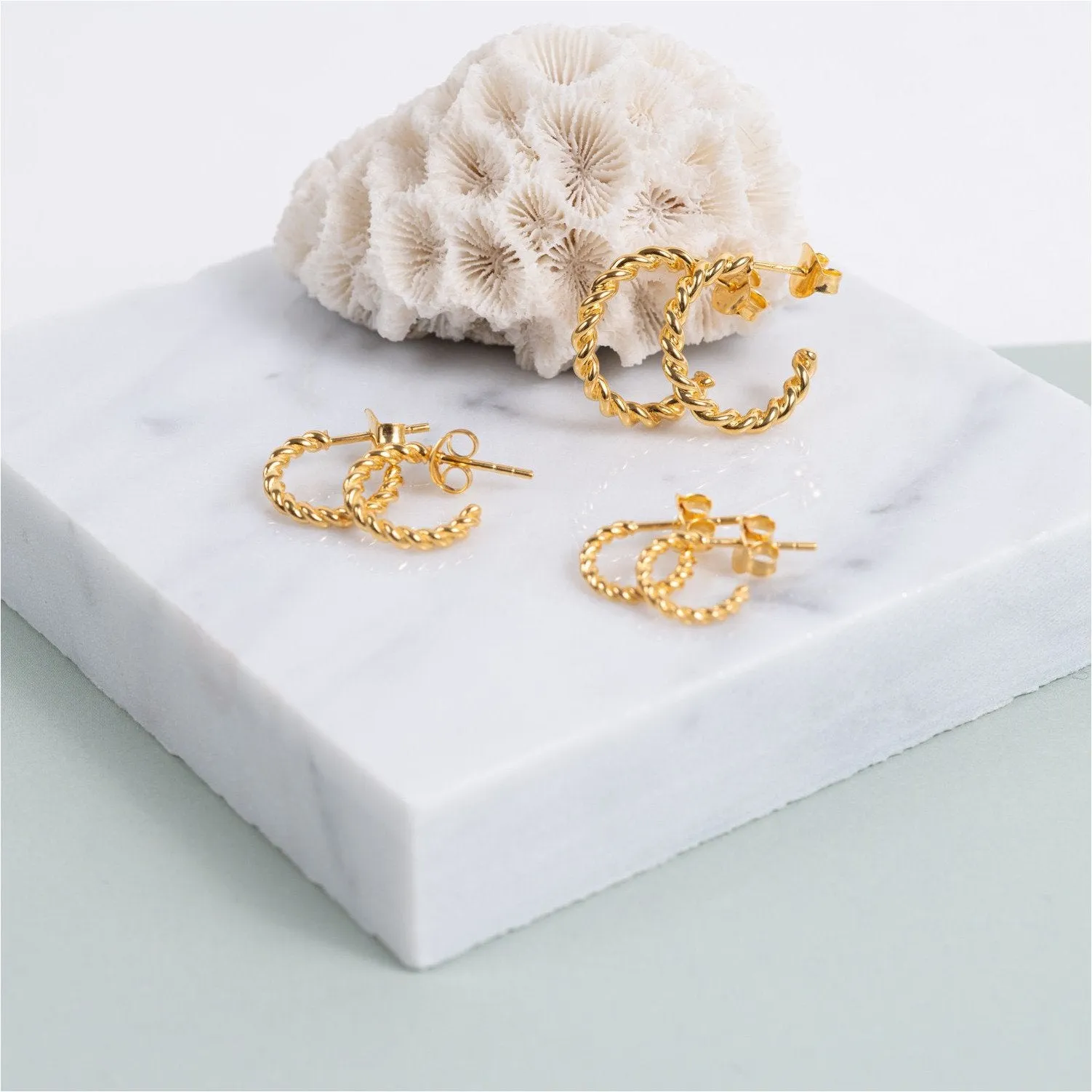 Alhambra Micro Twisted Gold Vermeil Hoop Earrings