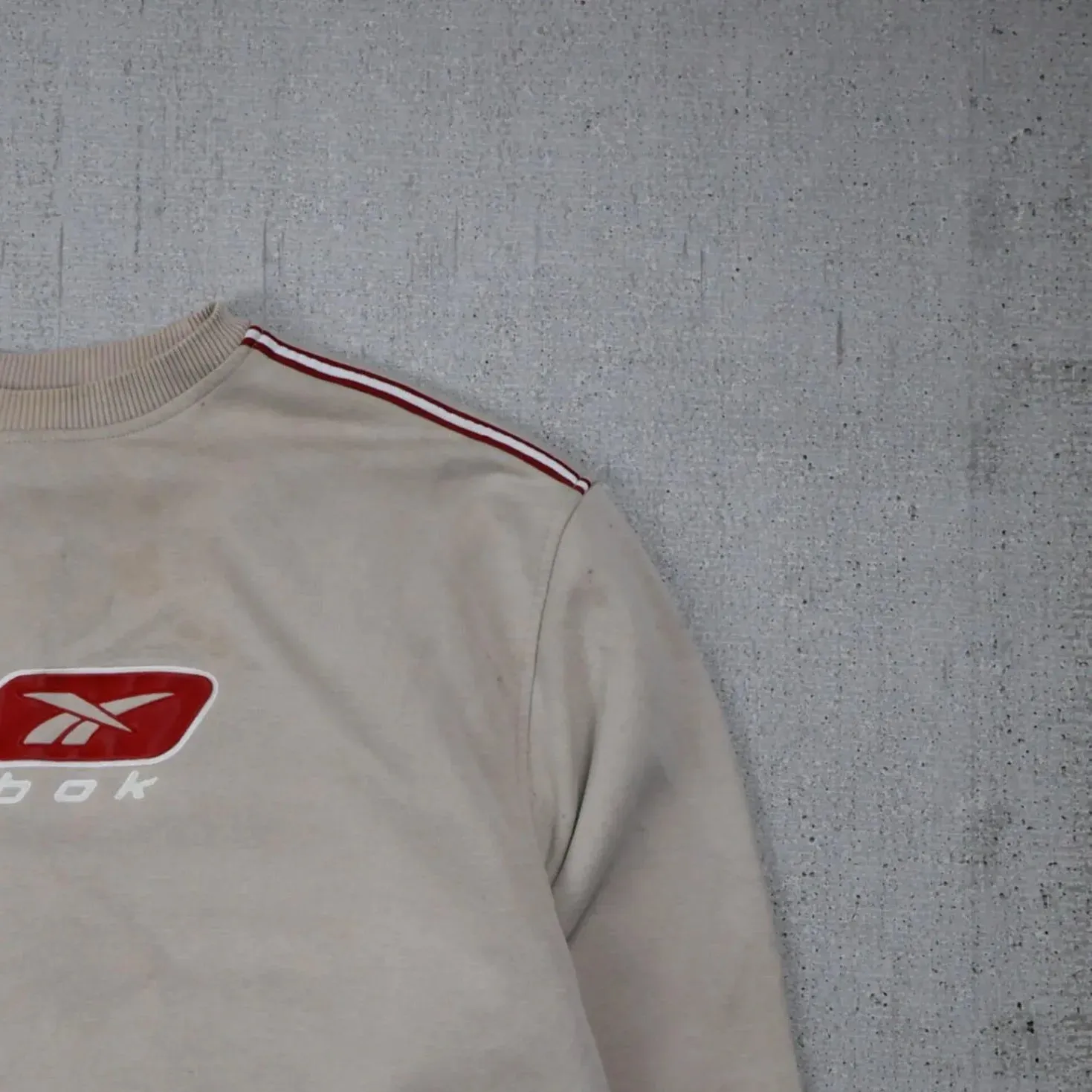 Reebok Sweatshirt (L)